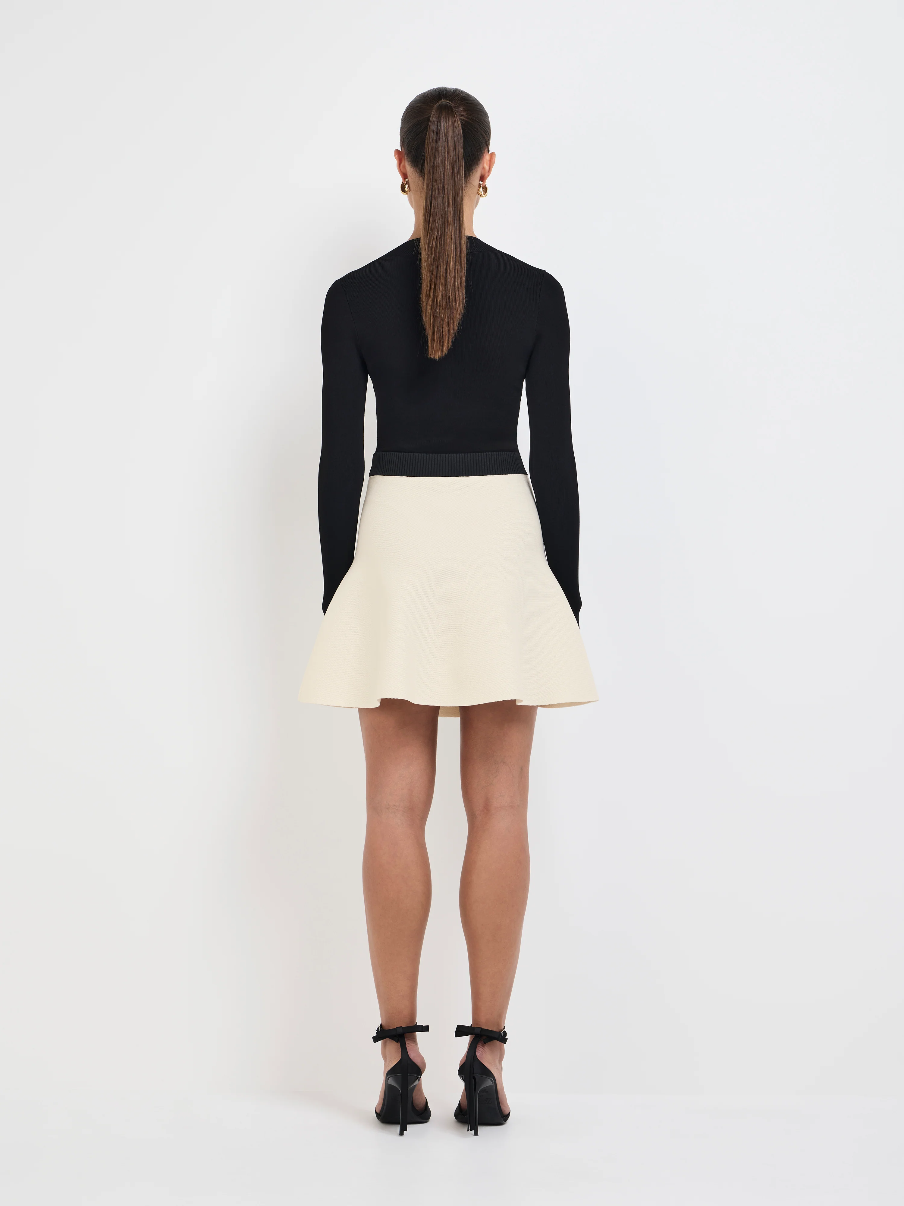FIA SKIRT